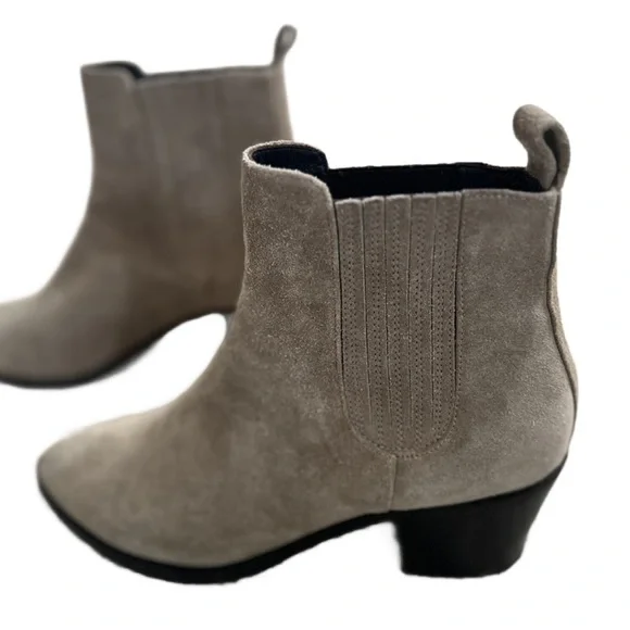 M. Gemi The Terraza Taupe Suede Ankle Boots - Picture 2 of 5